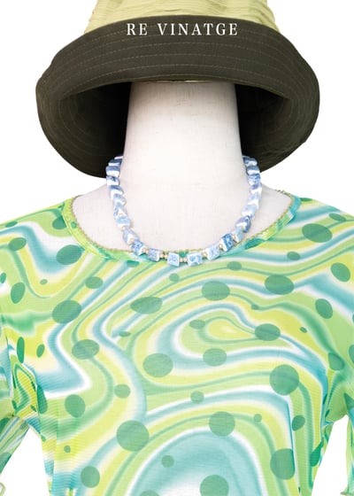 『歐洲寶物- 希臘製』青蘋果綠流線點點透膚網紗上衣3