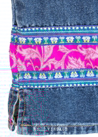 閃粉紅小花邊高腰微喇叭牛仔褲3