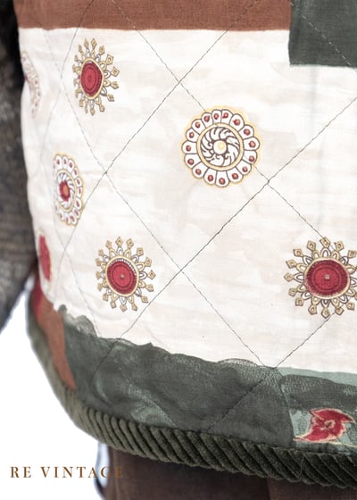 『歐洲寶物』拼接復古刷色個性背心15