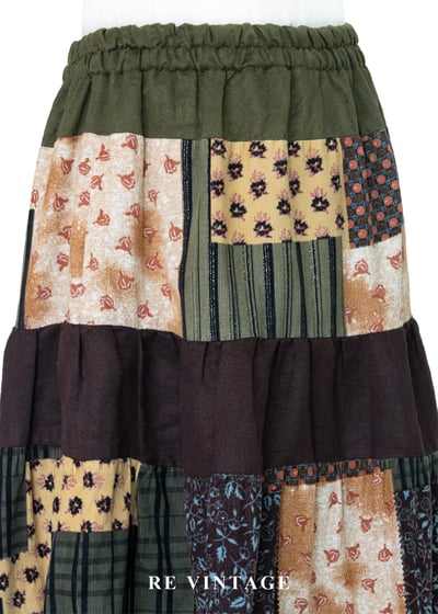 大地色碎花交響拼貼絨布長裙（22-28"）3