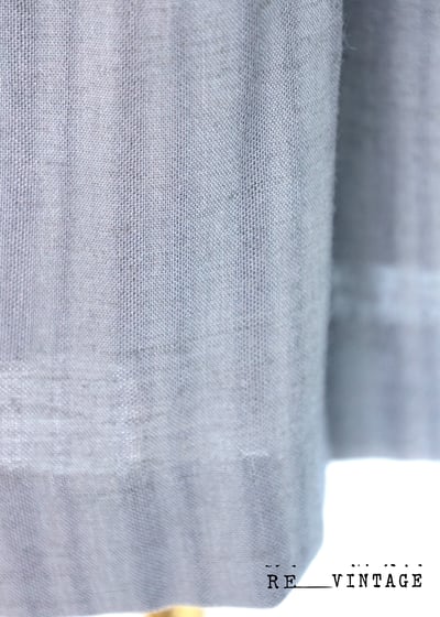 日本製 - 輕薄棉麻質料灰藍色線條短褲7