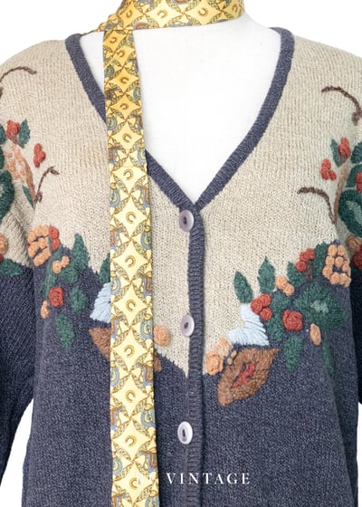 深灰色の立體毛線小花針織外套3