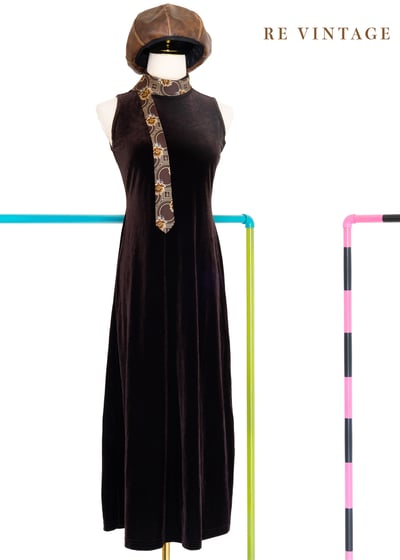 氣質單品 - 深咖啡色質感絨布貼身長洋裝1