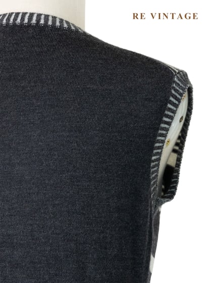 黑白間變奏曲幾合針織背心10