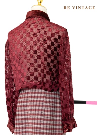 酒紅棋盤格光影交錯燒絨上衣10