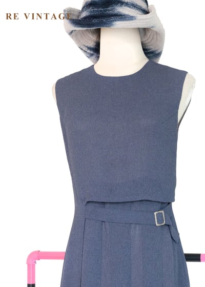 質感單品 - 線條俐落的銀釦迷你洋裝3