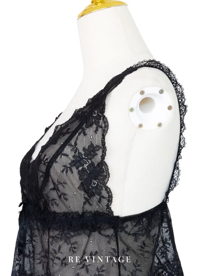 溫柔花朵蕾絲背心7