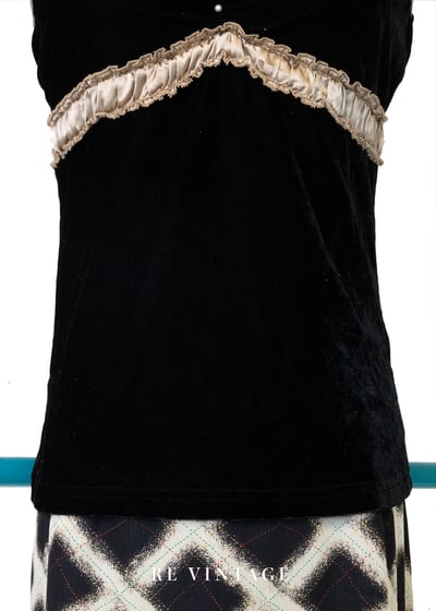 天鵝絨夜曲交響約細肩帶背心4