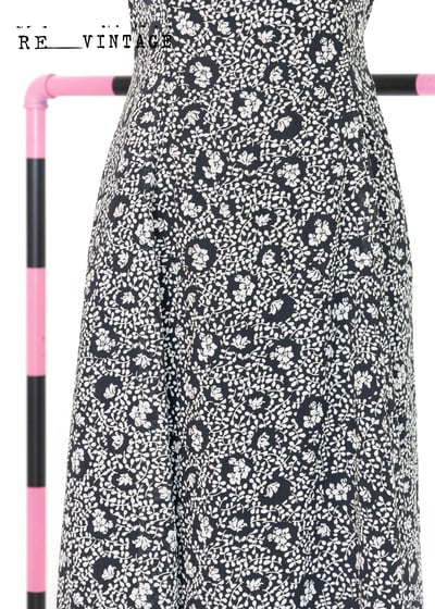 小碎花黑白色氣質長洋裝8