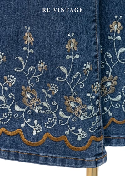 盛開在北歐的冬櫻花卉刺繡牛仔褲（28-29"）6