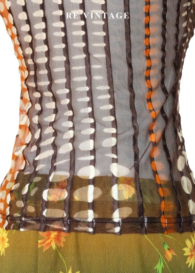 深棕橘子色圓點線條透膚上衣11