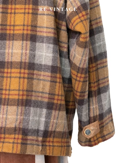 焦糖格紋毛呢拼皮革長版外套14