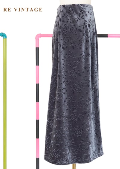 暮色中の壓印玫瑰絨布長裙（24-26"）8
