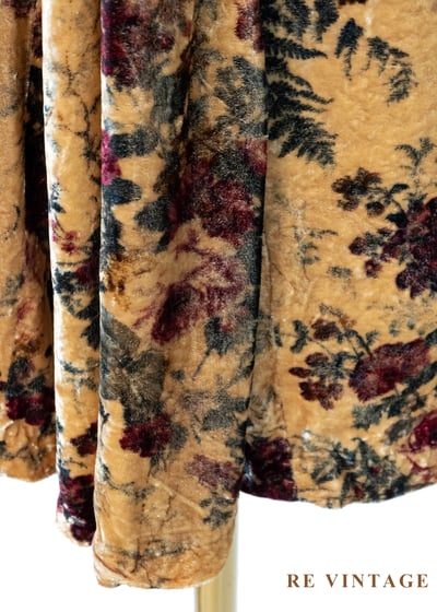 酒紅玫瑰琥珀滿版繁花絨布長洋裝17