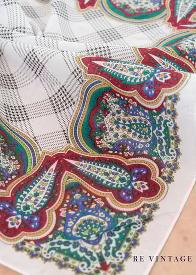  撞色菱格紋棉料小絲巾7