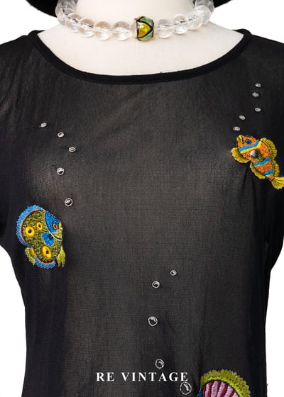 魚兒吐泡泡黑紗上衣3