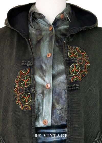 旅途文化印記橄欖綠黃連帽外套3