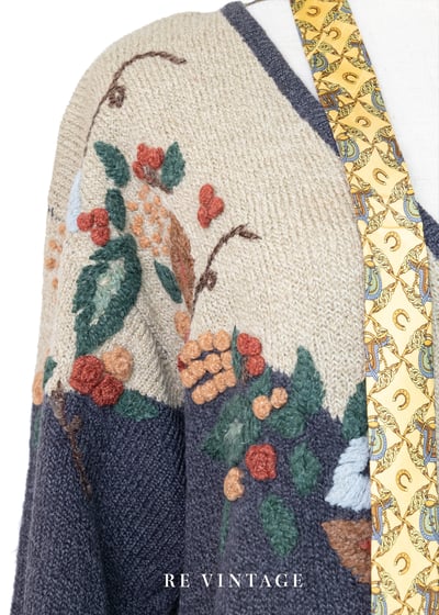 深灰色の立體毛線小花針織外套11