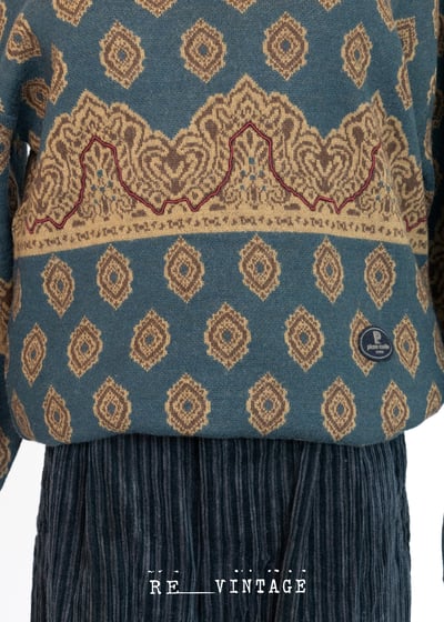 Pierre Cardin 薄款復古綠火焰圖騰針織毛衣9