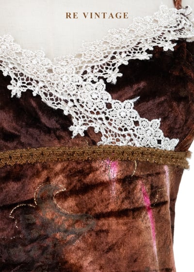 巧克力霓虹蕾絲小花絨布背心5