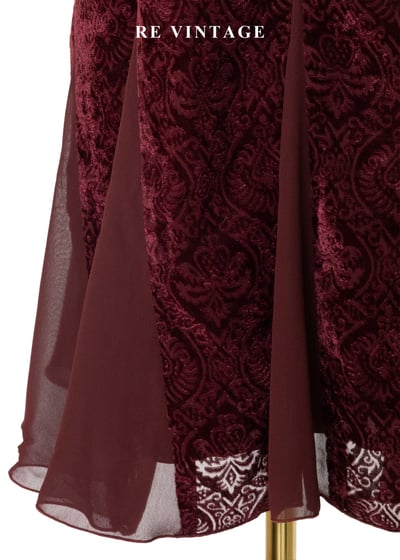 勃根地神秘古典浮雕絨布洋裝7