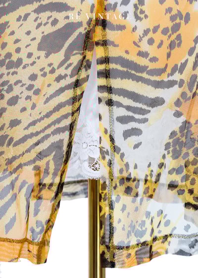 Walking Tiger 網紗長版三釦上衣9