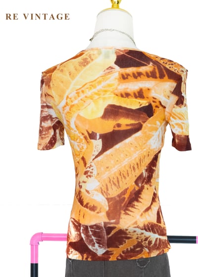 『歐洲寶物』脈動大地葉影上衣8