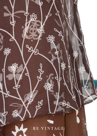 咖啡小白花透膚上衣4