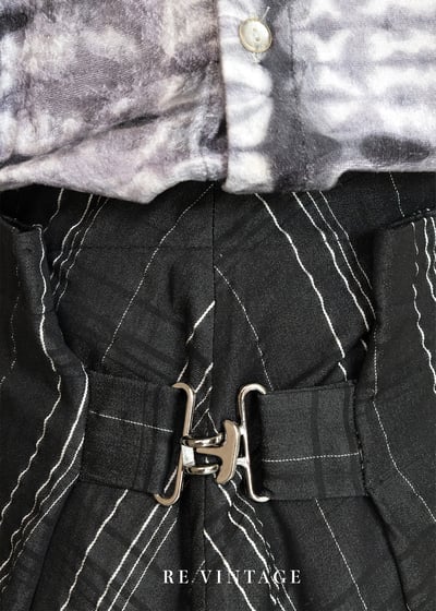 線條格紋氣質中長裙（28"）8