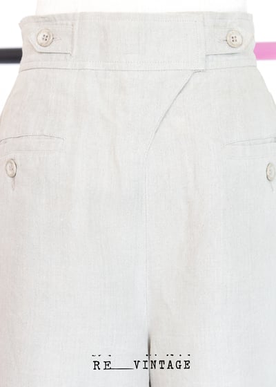 義大利製 - Escada 氣質麻料米白色及膝短褲5