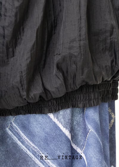 打籃球得滿分的黑色運動外套10