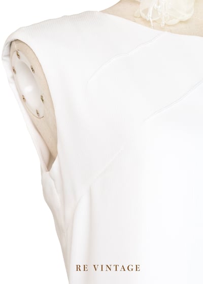 氣質單品 - 領口設計線條純白小洋裝4