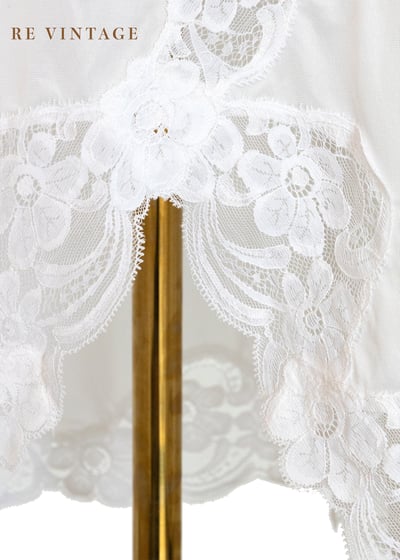 白色小精靈蕾絲內搭洋裝7