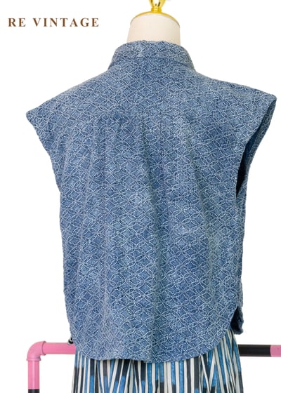 靛藍幾何紋理寬版上衣8