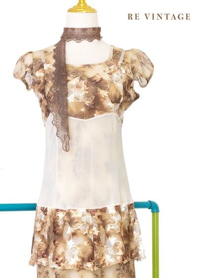 Fading Bloom花朵紗面小背心1