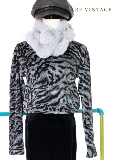 冰山美人灰絨毛圍巾8