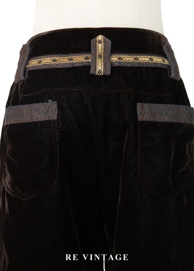 深棕色金線序章絨布短褲（26"）13