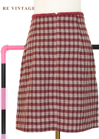 質感單品 - 精緻酒紅格紋短裙（27"）8