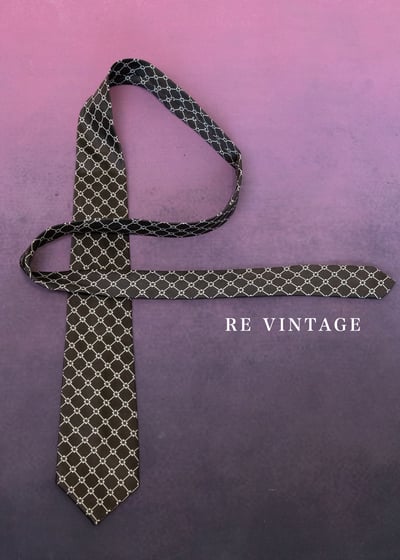 深褐色菱格紋氣質領帶1