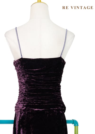 質感單品 - 優雅貴氣紫紅色抓皺絨布洋裝14