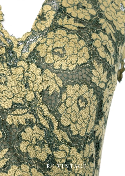 Great green macaw 花花連身褲6