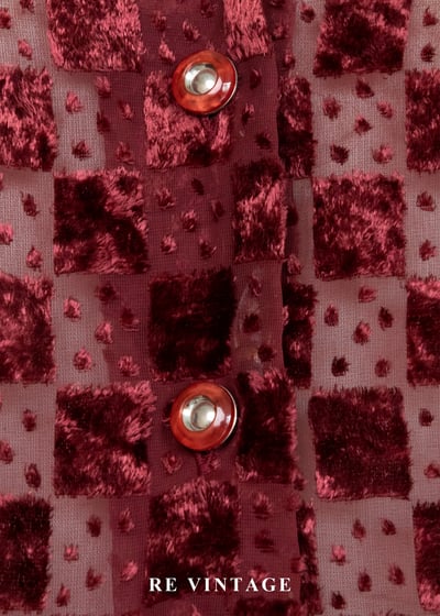 酒紅棋盤格光影交錯燒絨上衣6