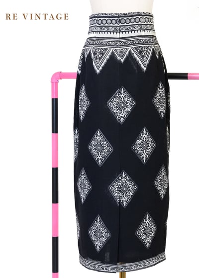 貴族白菱格徽章高腰美裙（24"）7