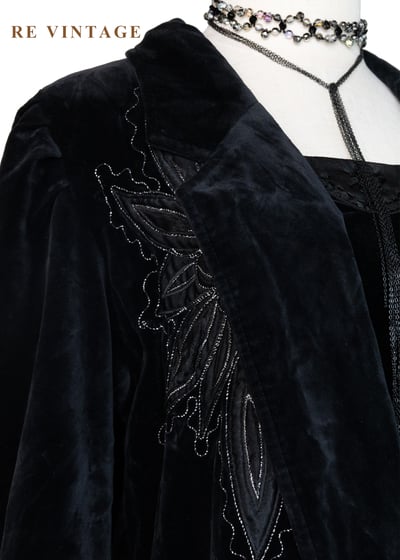 花羽輪廓黑絨深處外套7