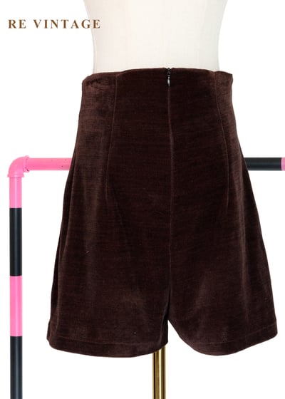 熔岩可可光澤絨布短褲（26"）5