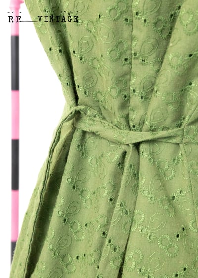 薄荷綠小荷葉邊洋裝8