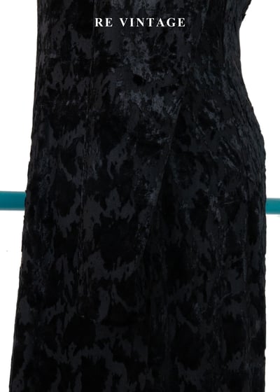 Splash 剪影露肩黑絨長洋裝12