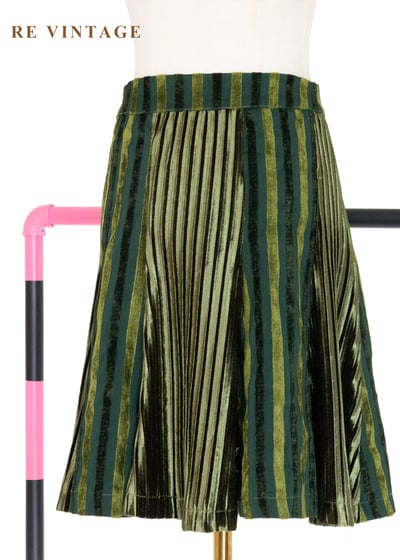 墨綠線條優雅波動光短裙(25")1