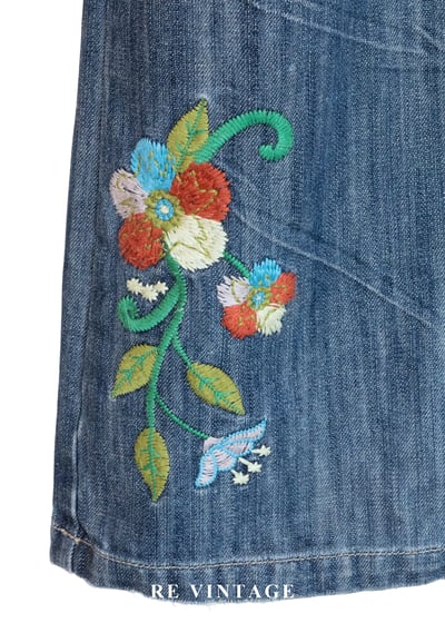 刷洗刺繡花卉牛仔褲（28"）6