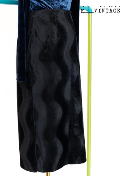 波波紋黑色絨布中長裙（25"）8